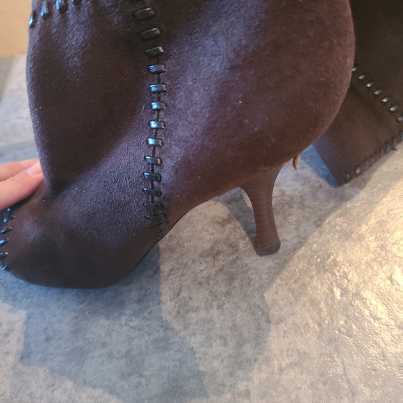 7.5  BCBGirls Y2K Brown knee high boots - Picture 11 of 14